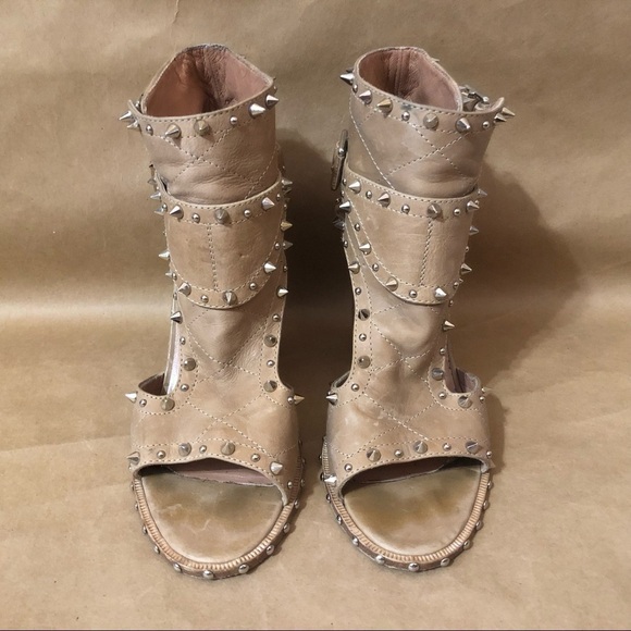 Laurence Dacade Deric Leather Studded Spike Quilted Cutout Block Heel Bootie 8.5 - Picture 3 of 16